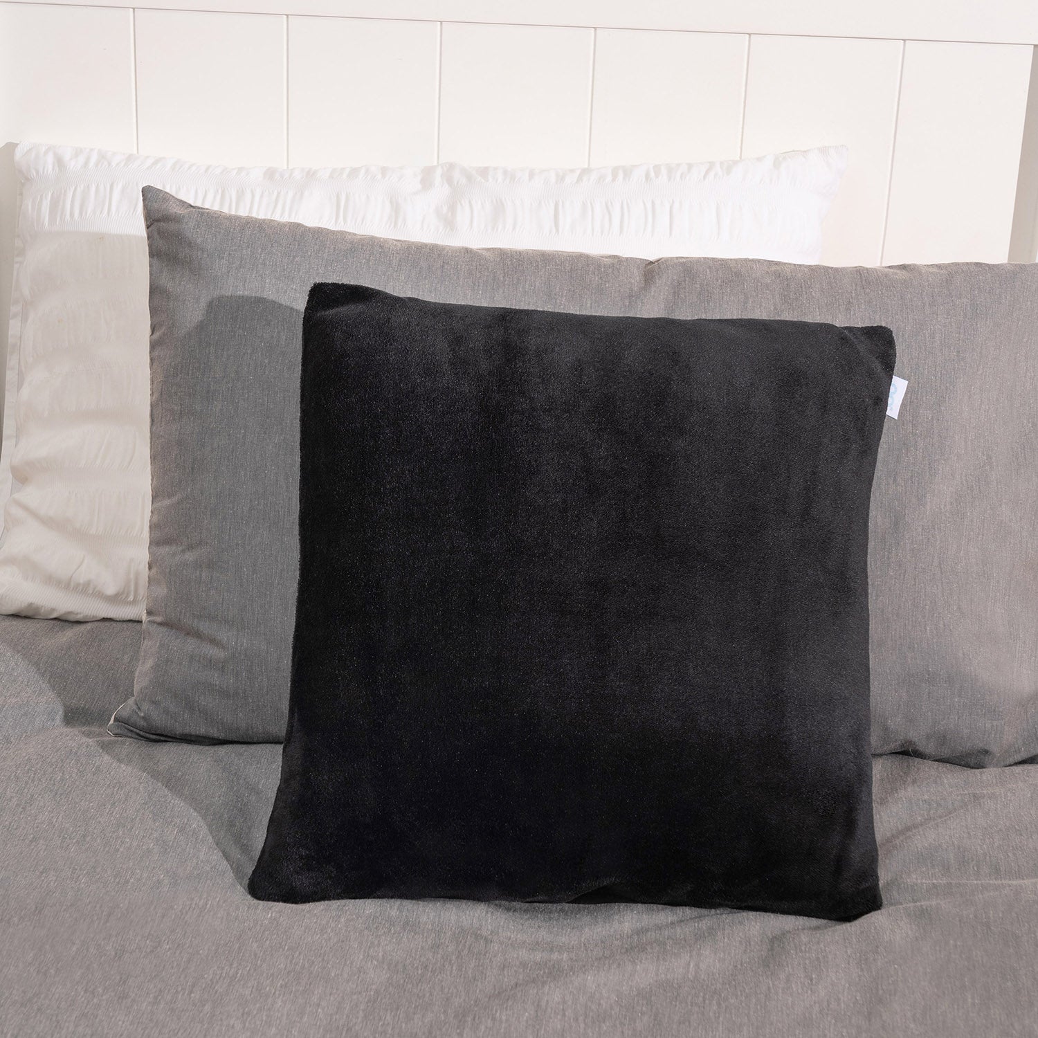 Black Secondary image