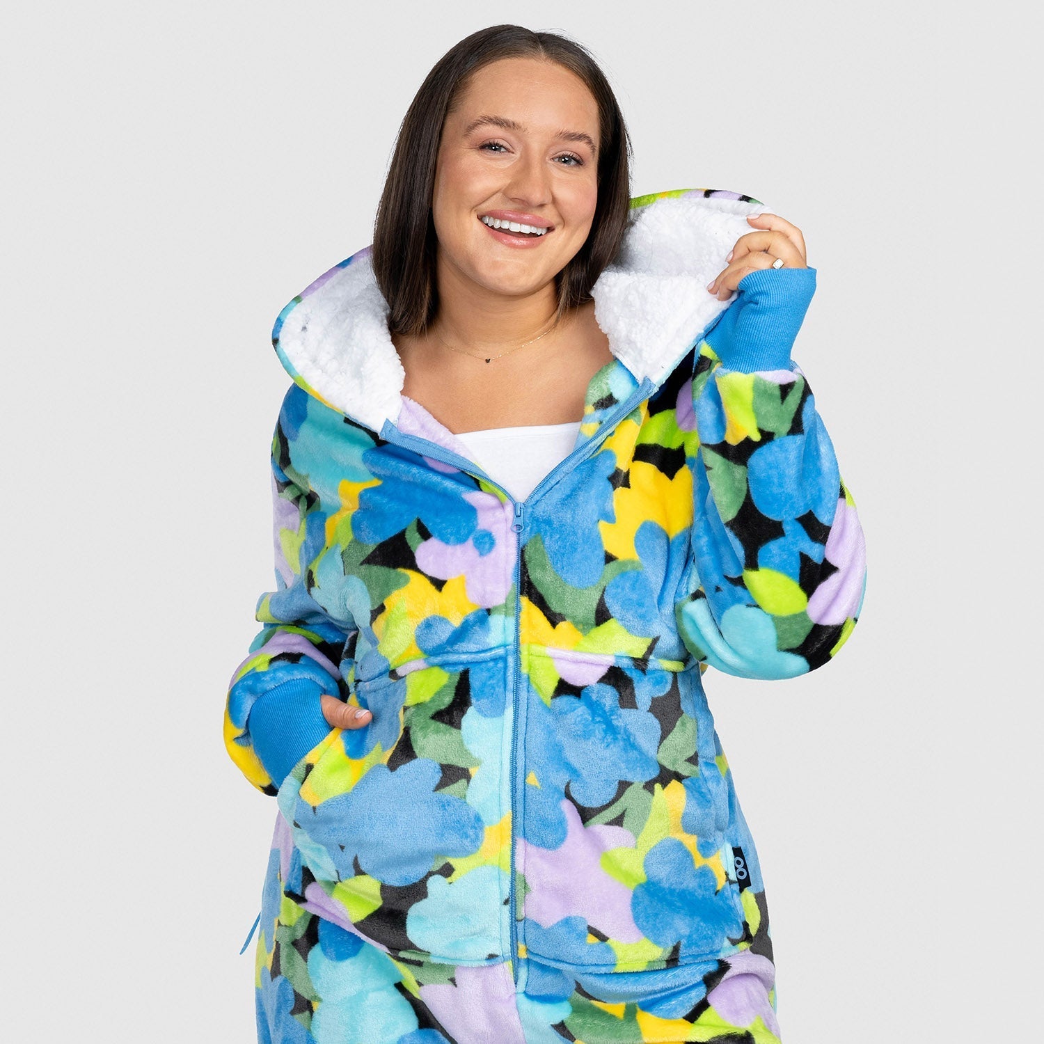 Blue Floral Secondary image