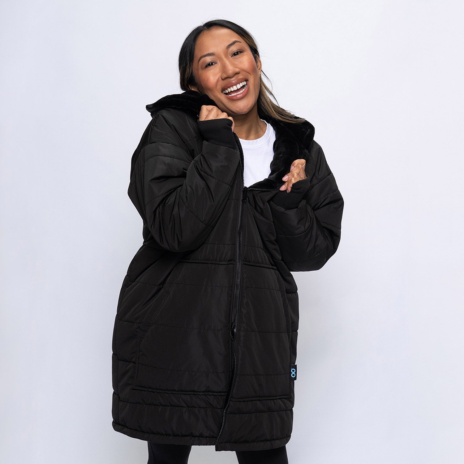 Black/Black Secondary image