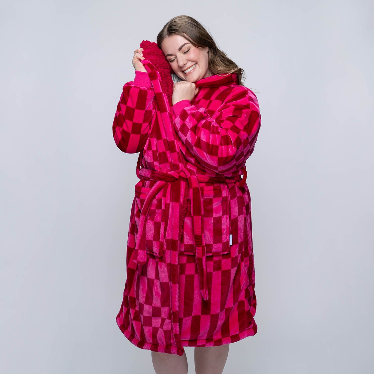 Bright Pink Geo Secondary image