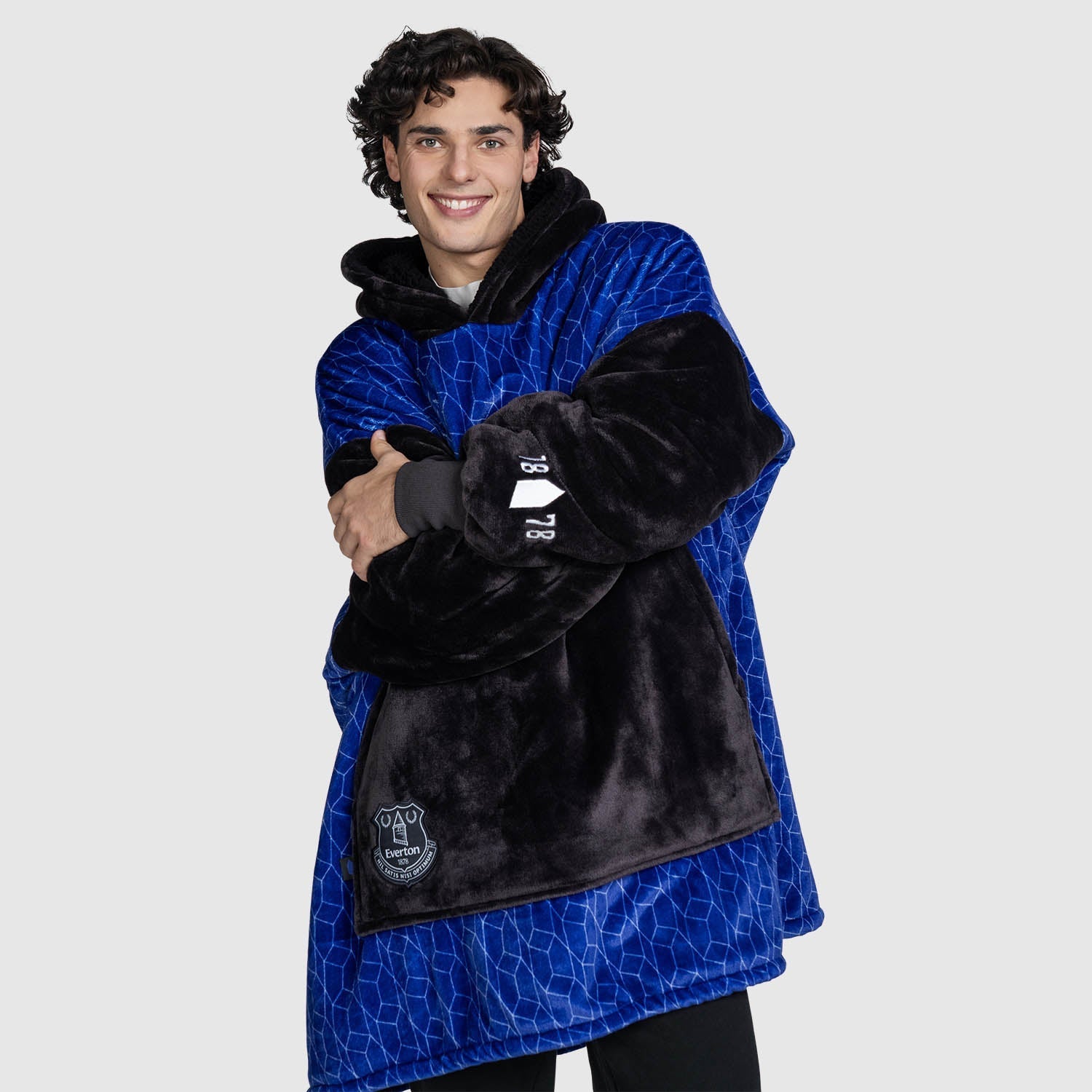 Everton Secondary image